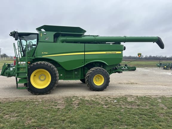 Image of John Deere S770 Primary image