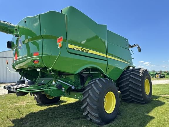 Image of John Deere S770 equipment image 4