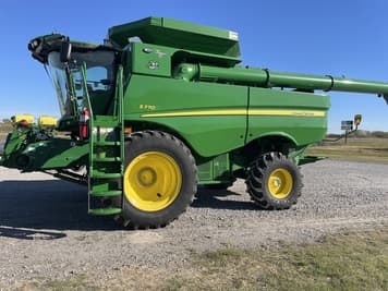 Main image John Deere S770