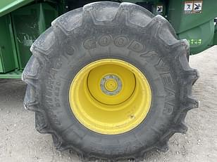 Main image John Deere S770 31