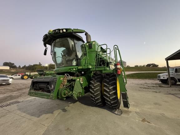 Image of John Deere S770 equipment image 4