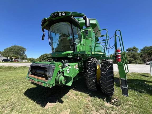 Image of John Deere S770 equipment image 3