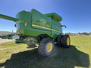 Main image John Deere S770 11