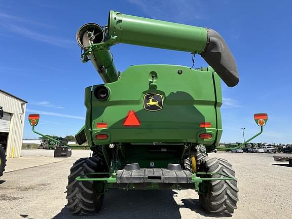 Image of John Deere S770 equipment image 2