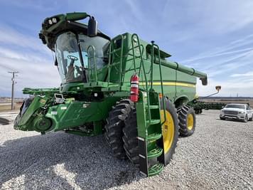 Main image John Deere S770