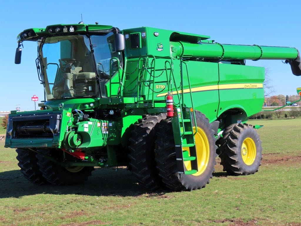 2022 John Deere S770 Equipment Image0