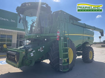 Main image John Deere S770