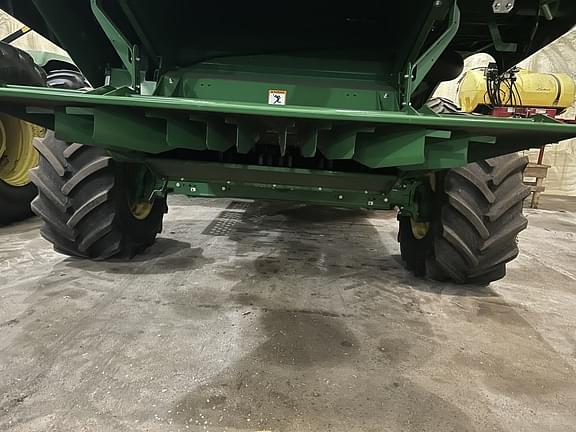 Image of John Deere S770 equipment image 4
