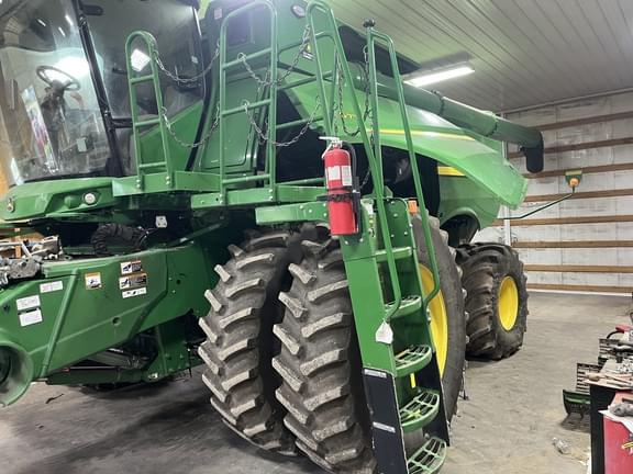 Image of John Deere S770 Primary image