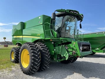 Main image John Deere S770