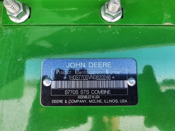 Image of John Deere S770 equipment image 1