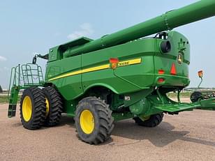 Main image John Deere S770 6