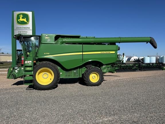 Image of John Deere S770 Primary image