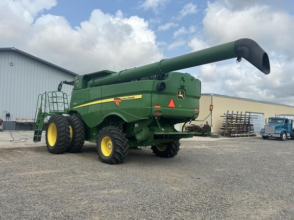 Image of John Deere S770 equipment image 4