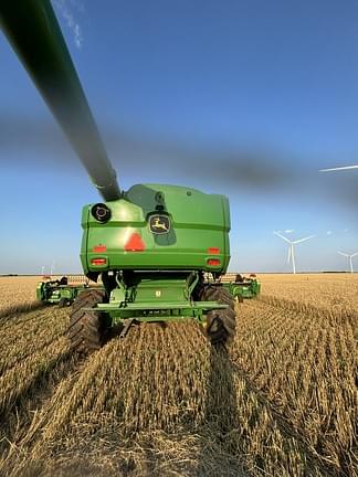 Image of John Deere S770 equipment image 3