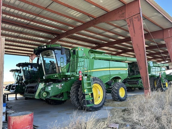 2022 John Deere S770 Equipment Image0