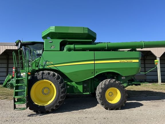 2022 John Deere S770 Equipment Image0