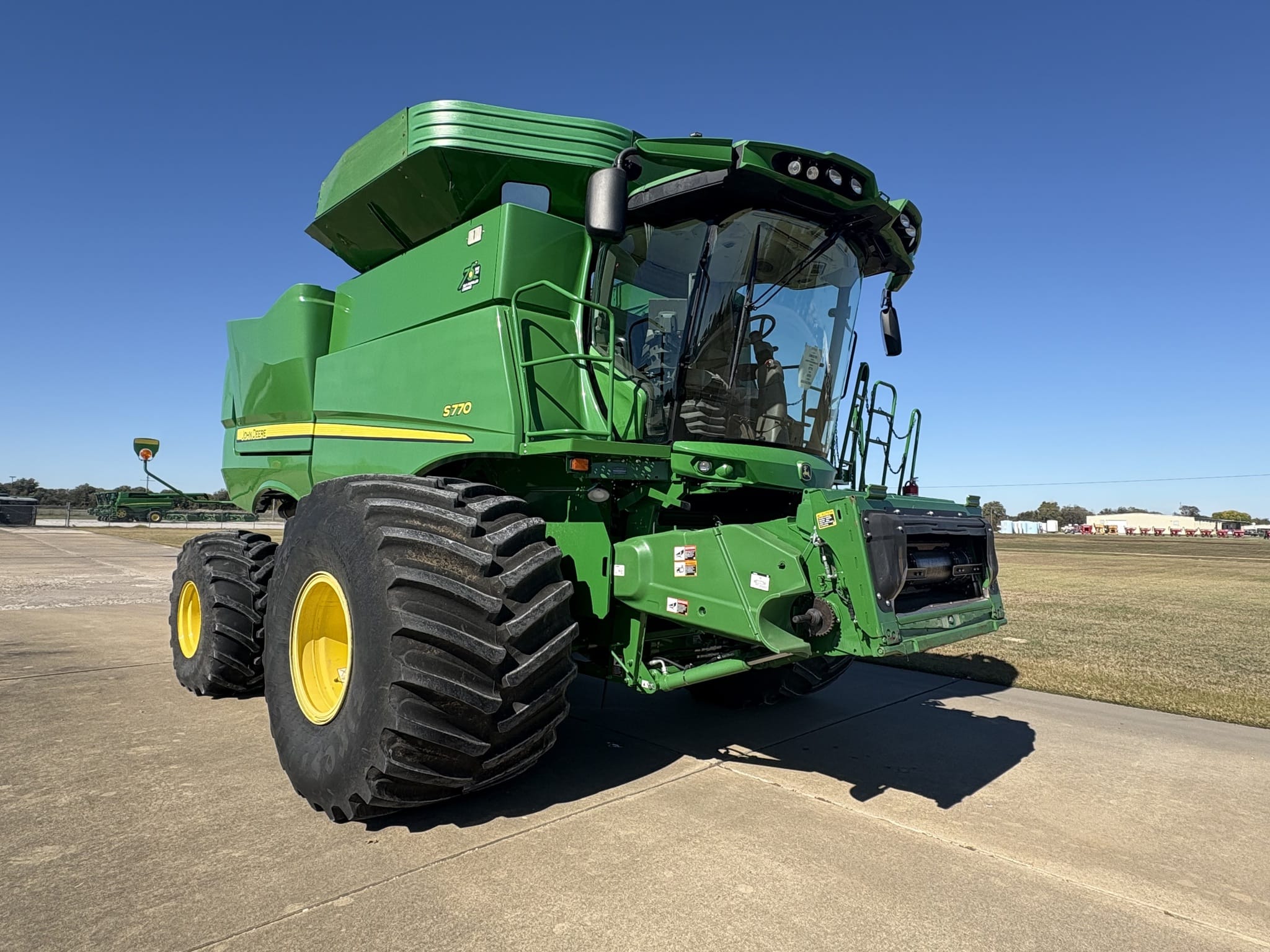 Main image John Deere S770