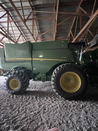 Main image John Deere S770