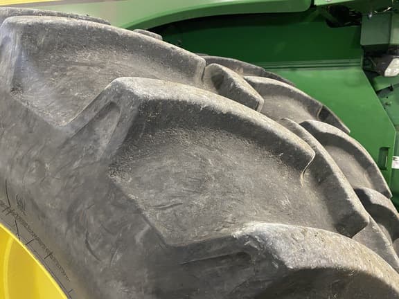 Image of John Deere S770 equipment image 2