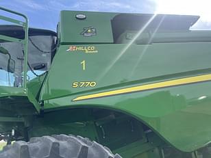 Main image John Deere S770 37