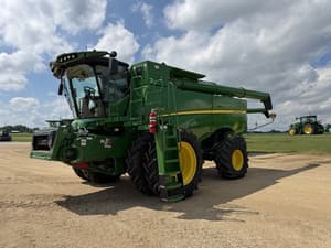 2022 John Deere S770 Image