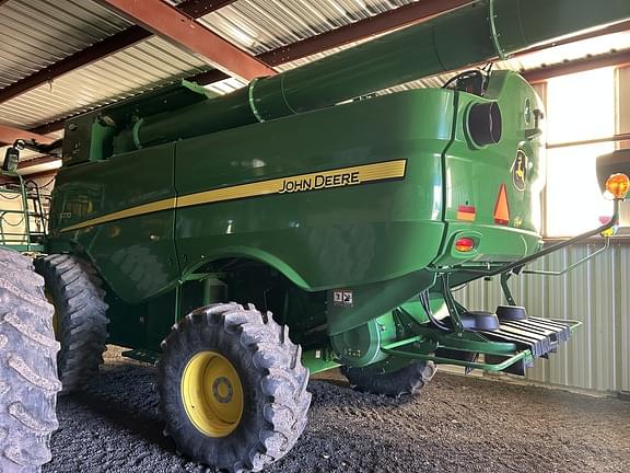 Image of John Deere S770 Primary image