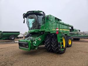2022 John Deere S770 Image