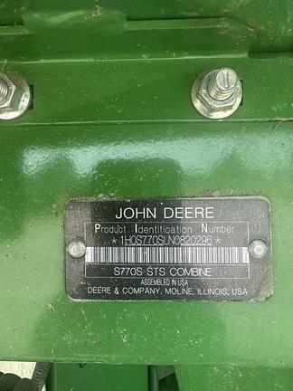 Image of John Deere S770 equipment image 2