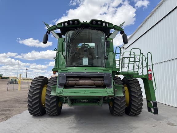 Image of John Deere S770 equipment image 2