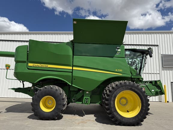 2022 John Deere S770 Equipment Image0