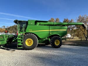 2022 John Deere S770 Image