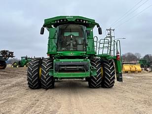 Main image John Deere S770 4