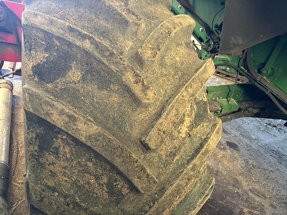 Image of John Deere S770 equipment image 3
