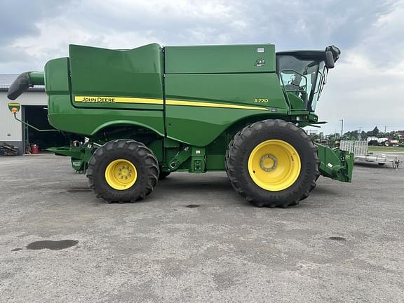 Image of John Deere S770 equipment image 2