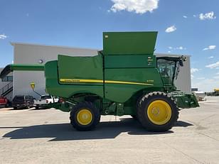 Main image John Deere S770 9