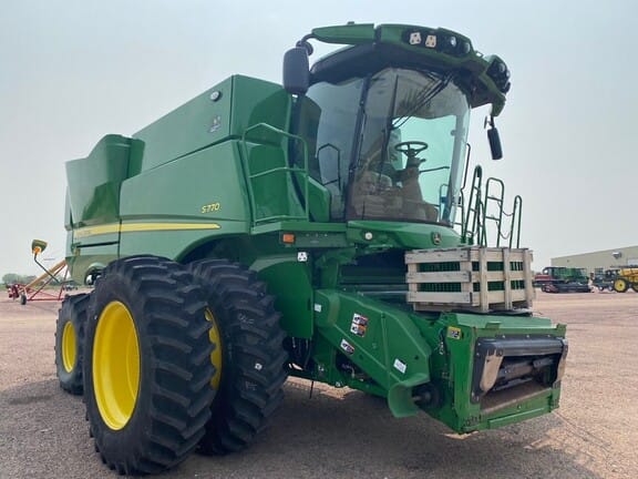 Main image John Deere S770