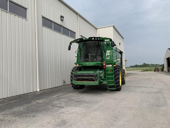 Image of John Deere S770 equipment image 4