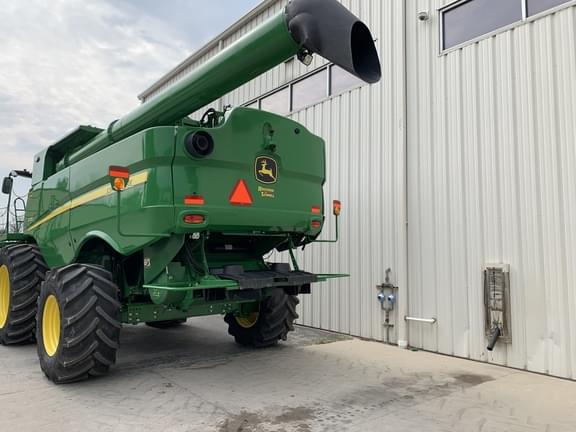 Image of John Deere S770 equipment image 3