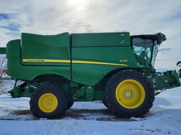 Main image John Deere S770