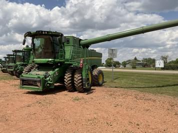 Main image John Deere S770