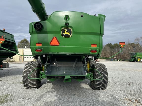 Image of John Deere S770 equipment image 4