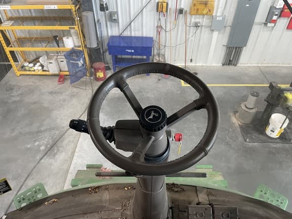 Image of John Deere S770 equipment image 4