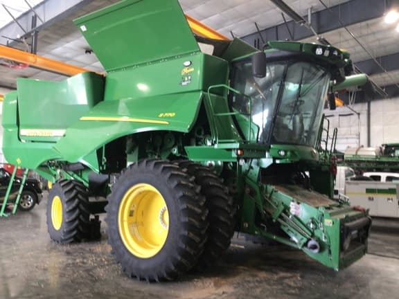 Image of John Deere S770 equipment image 1