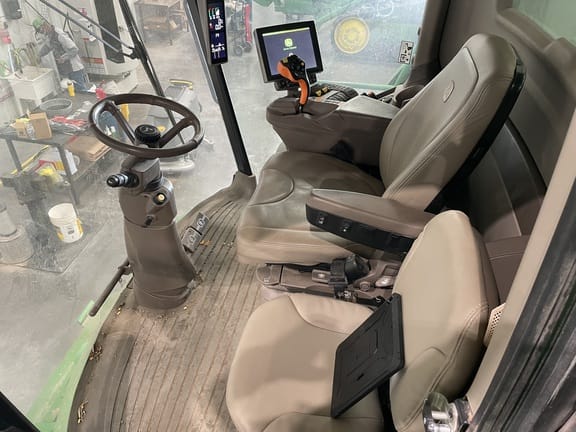 2022 John Deere S770 Equipment Image0