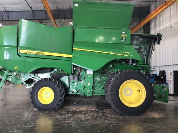 Image of John Deere S770 equipment image 4