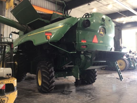 Image of John Deere S770 equipment image 2