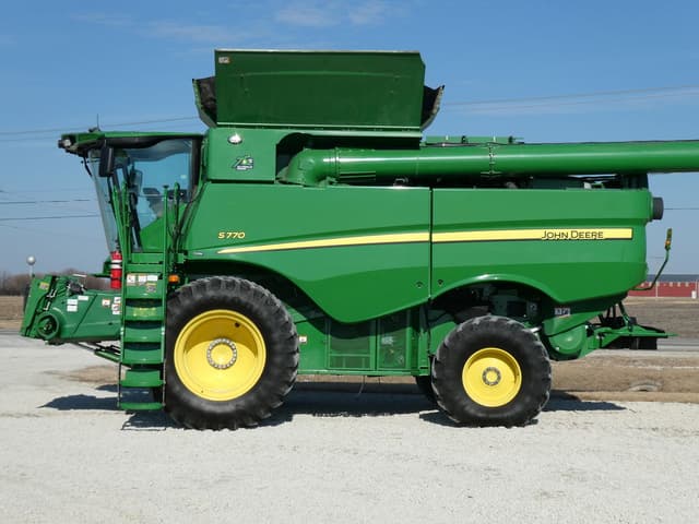 Image of John Deere S770 equipment image 3