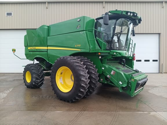 2022 John Deere S770 Equipment Image0
