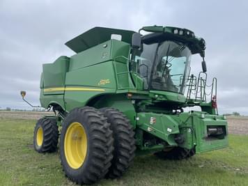 Main image John Deere S770